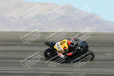 media/May-10-2025-Race Pace (Sat) [[db32fef2da]]/Vested/3-Bowl Set 1 (9am)/